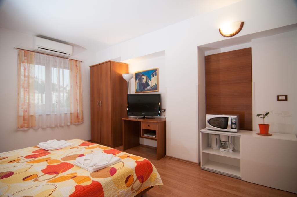 Apartments And Rooms Liburnija オパティヤ エクステリア 写真