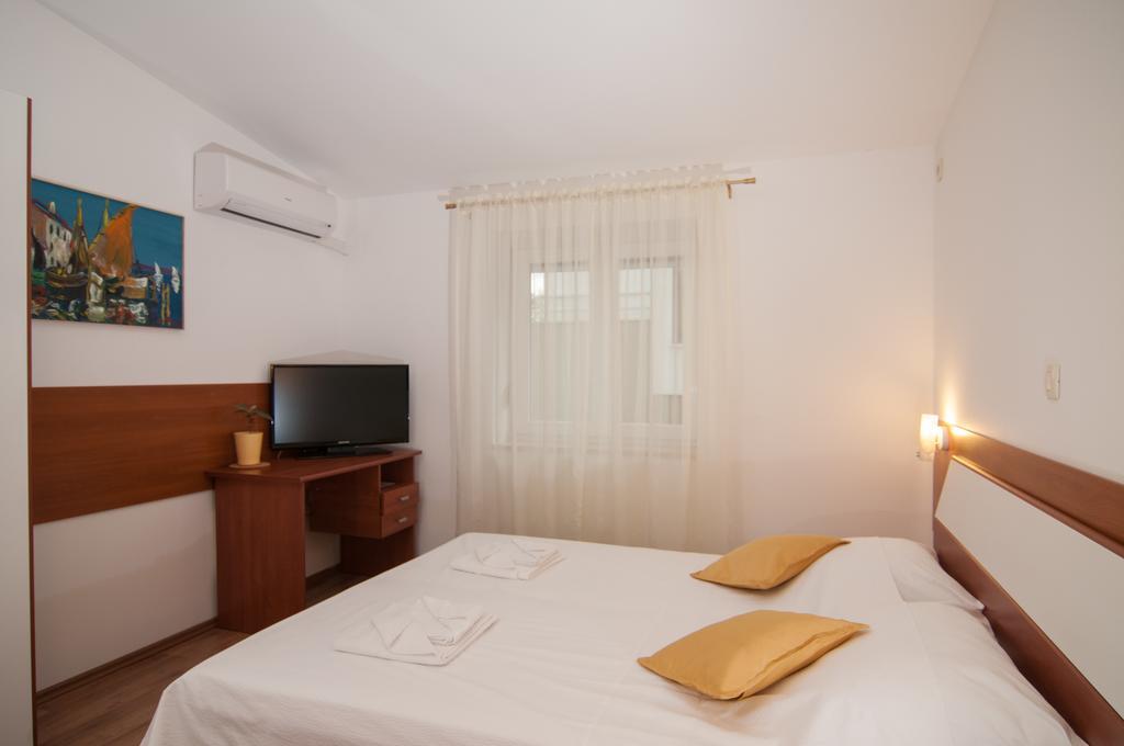 Apartments And Rooms Liburnija オパティヤ エクステリア 写真