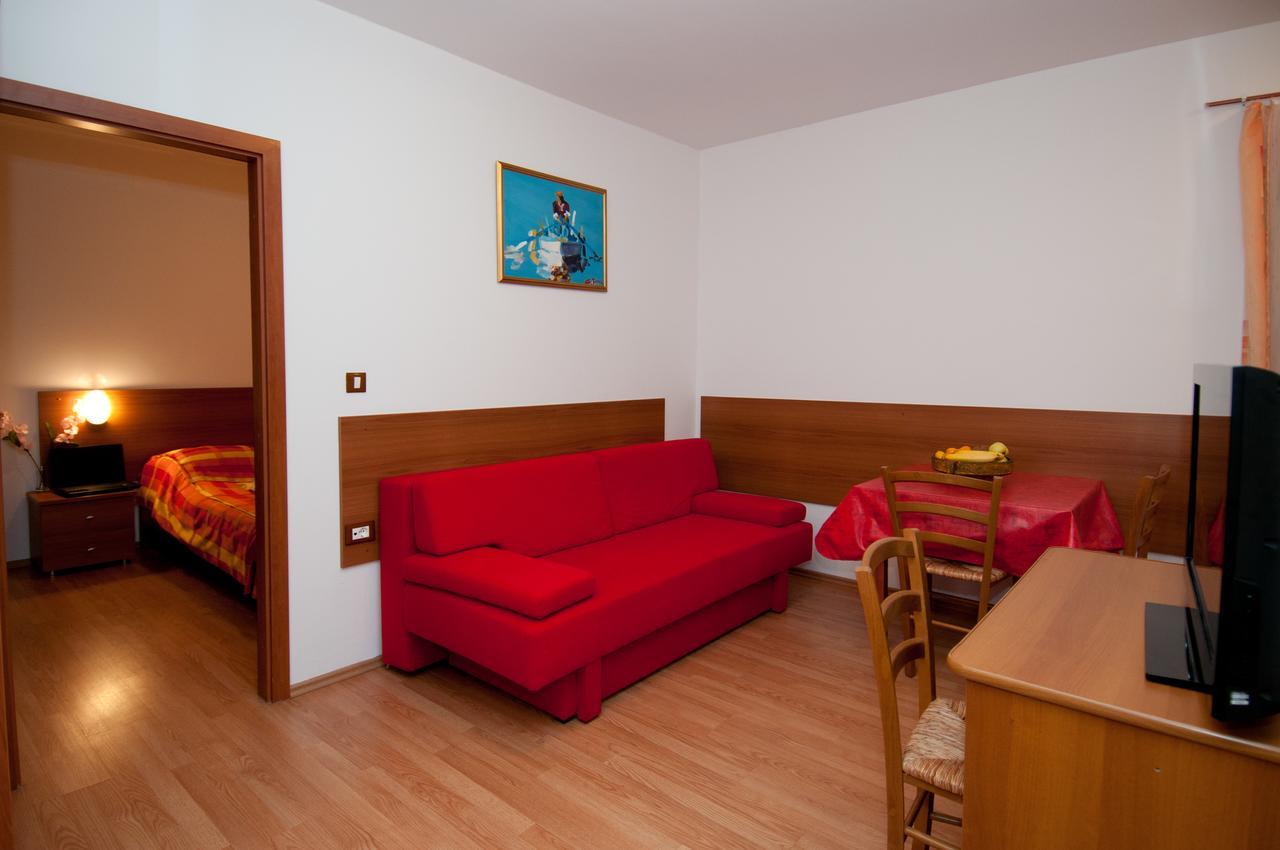 Apartments And Rooms Liburnija オパティヤ エクステリア 写真