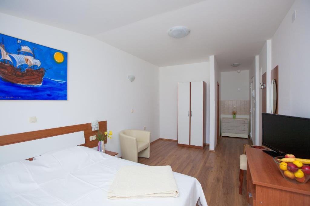 Apartments And Rooms Liburnija オパティヤ 部屋 写真
